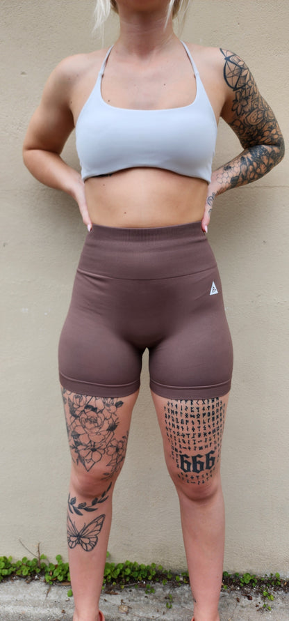 Seamless Scrunch Shorts - Mocha